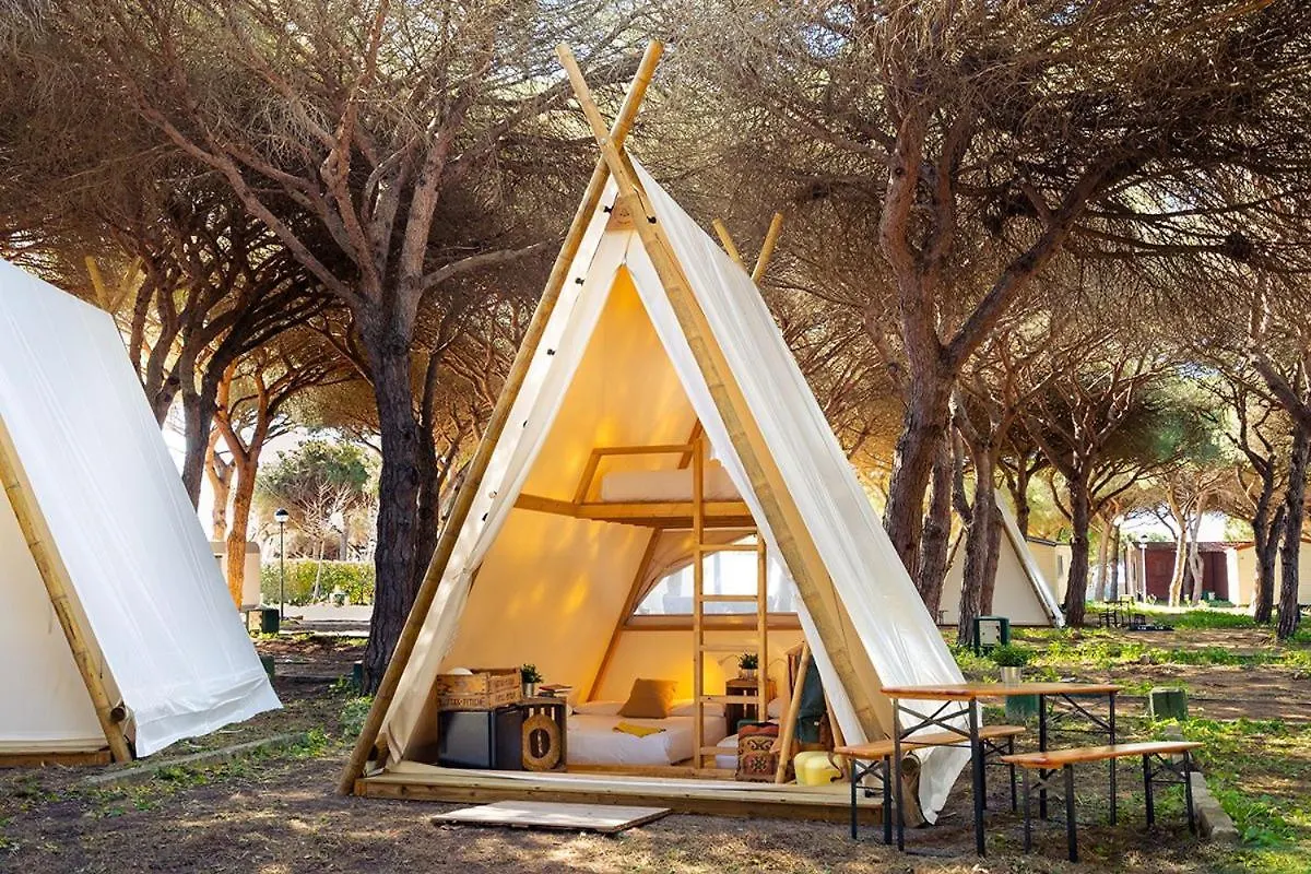 Camping Hotel Kampaoh Costa Brava Pals